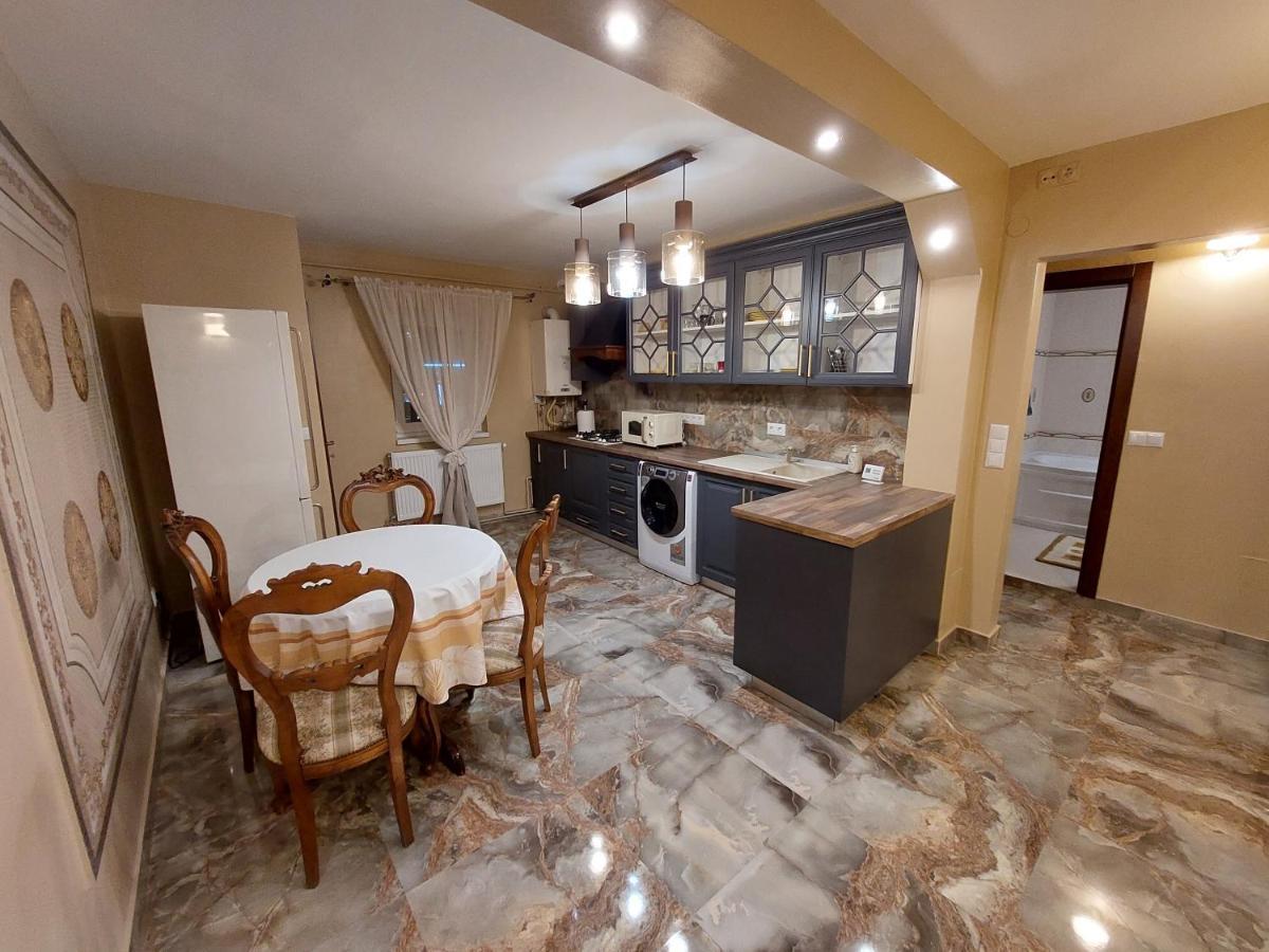 Apartment Lucky シビウ エクステリア 写真